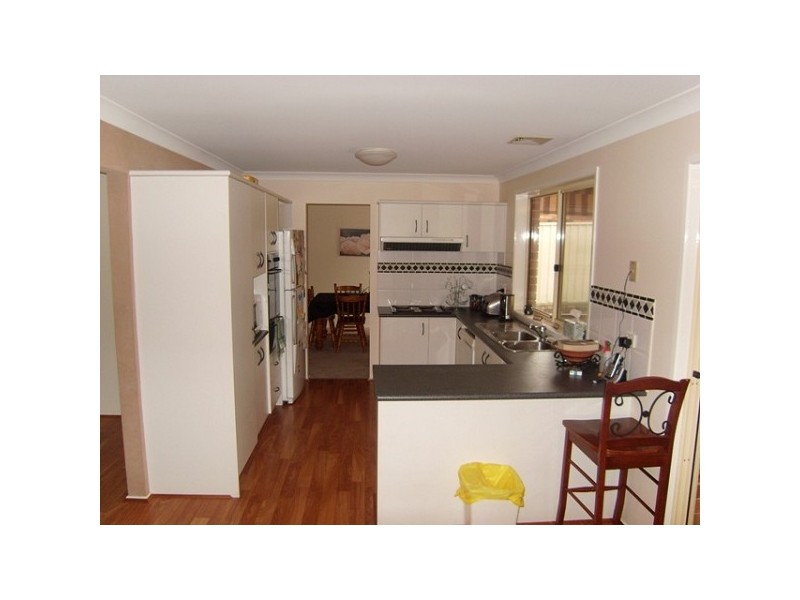 12 Elanet Avenue, Cameron Park NSW 2285