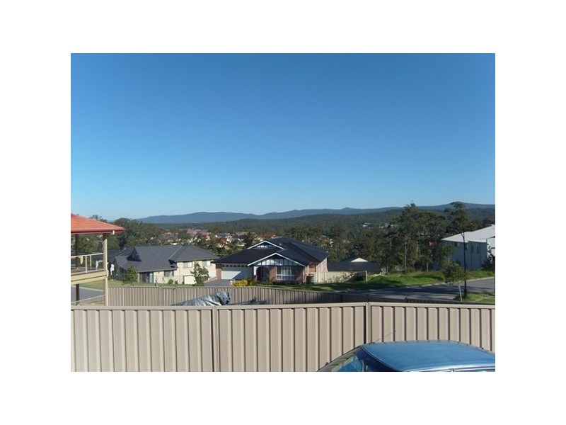 11 Guildford Grove, Cameron Park NSW 2285