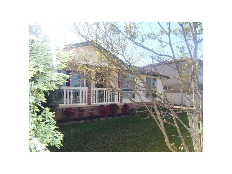 28 Renfrew Crescent, Edgeworth NSW 2285