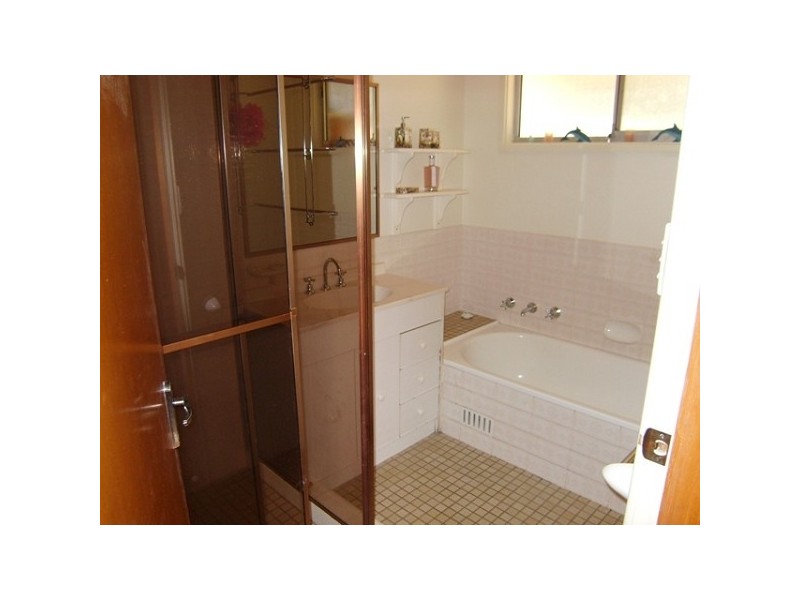 28 Renfrew Crescent, Edgeworth NSW 2285