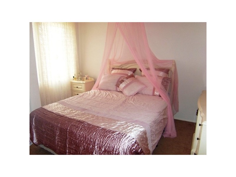 7 Jupiter Circuit, Cameron Park NSW 2285