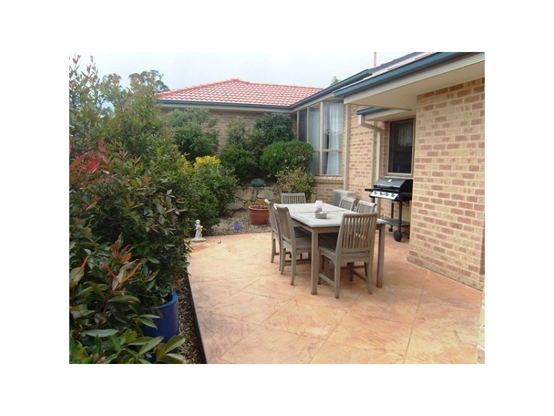 7 Jupiter Circuit, Cameron Park NSW 2285