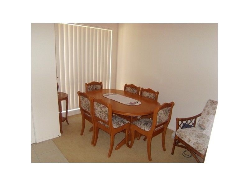 1/3 Lovell Parade, Shortland NSW 2307