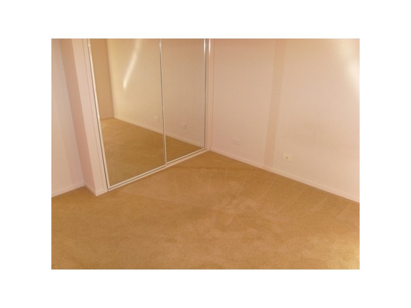 2/3 Lovell Parade, Shortland NSW 2307