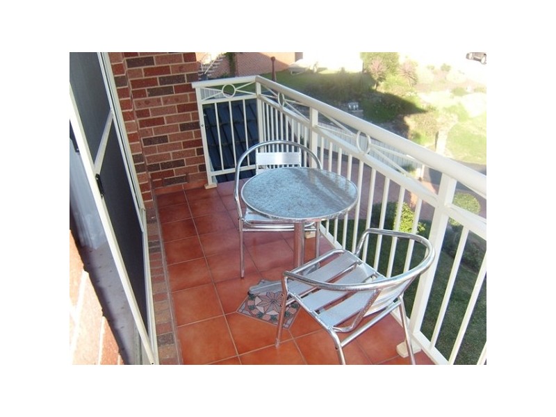 23 Condor Close, Cameron Park NSW 2285