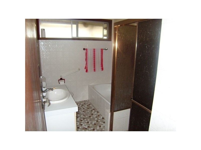 52 St Helen Street, Holmesville NSW 2286