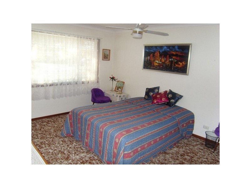 52 St Helen Street, Holmesville NSW 2286