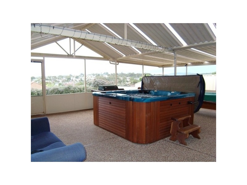 10 Kirkwood Close, Cameron Park NSW 2285