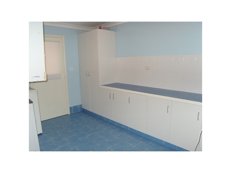 13 Church Street, Minmi NSW 2287