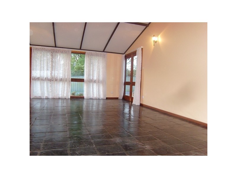 3 Stephenson Street, Killingworth NSW 2278