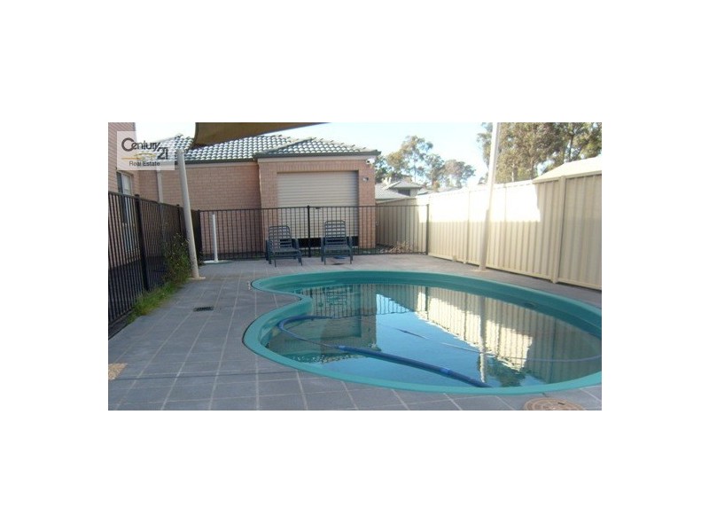 17 Saxon Street, Cameron Park NSW 2285
