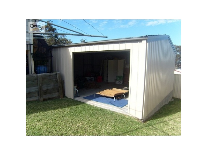 17 Saxon Street, Cameron Park NSW 2285