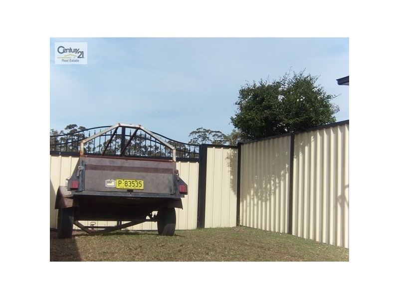 3 Bussorah Place, Cameron Park NSW 2285