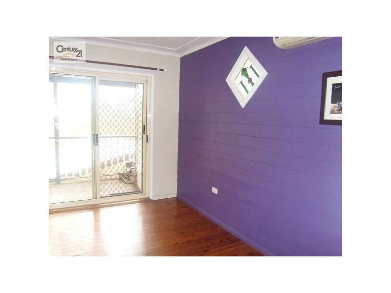 12 Aroona Street, Edgeworth NSW 2285