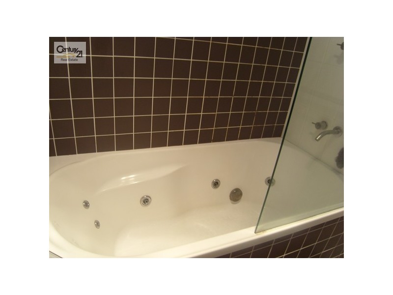 12 Aroona Street, Edgeworth NSW 2285