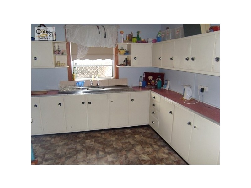 10 Margaret Street, Teralba NSW 2284