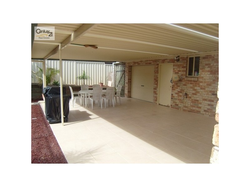 24 Flamingo Drive, Cameron Park NSW 2285