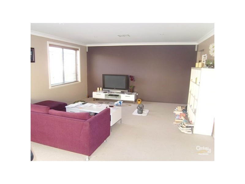 12 Atlas Grove, Cameron Park NSW 2285