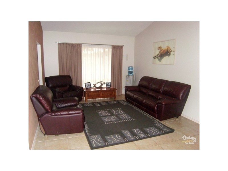 19 Cahill Close, Black Hill NSW 2322