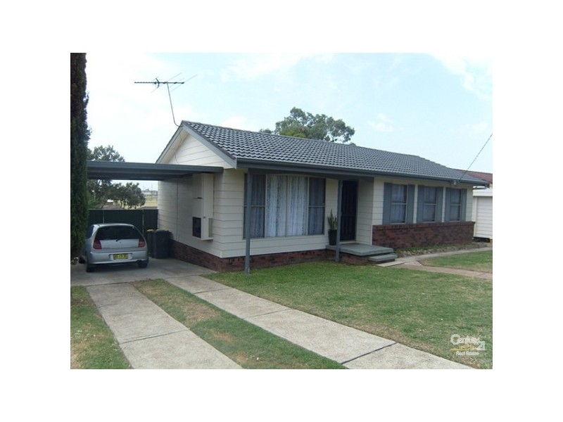 7 Sandycroft Street, Maryland NSW 2287