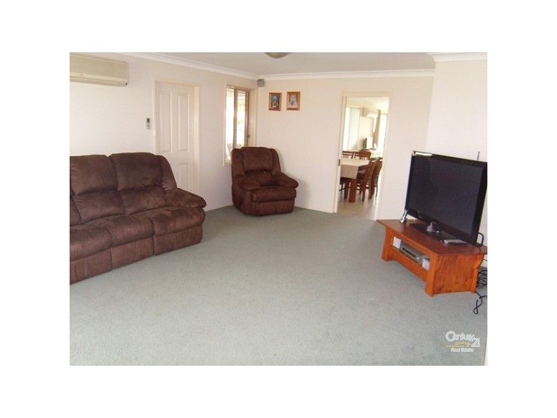 11 Toucan Close, Cameron Park NSW 2285