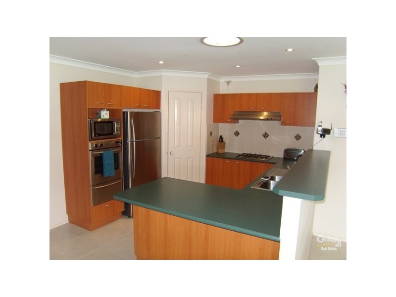 11 Toucan Close, Cameron Park NSW 2285