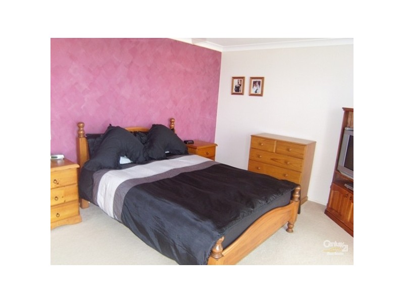 11 Toucan Close, Cameron Park NSW 2285