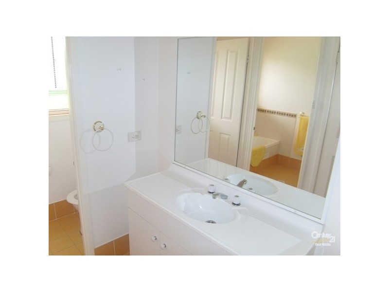 11 Toucan Close, Cameron Park NSW 2285