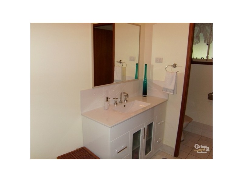 35 Palisade St, Edgeworth NSW 2285