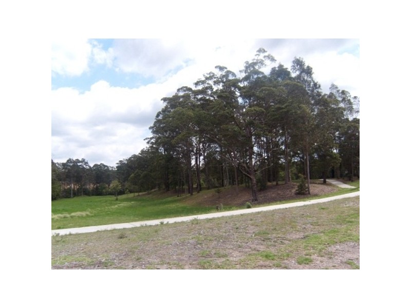 18 Calancra Avenue, Cameron Park NSW 2285