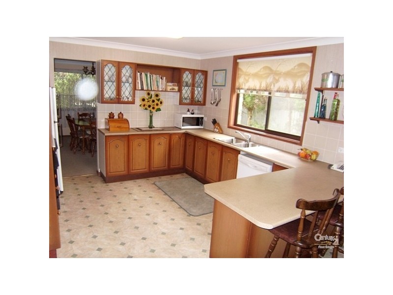 1 Geordie St, Killingworth NSW 2278