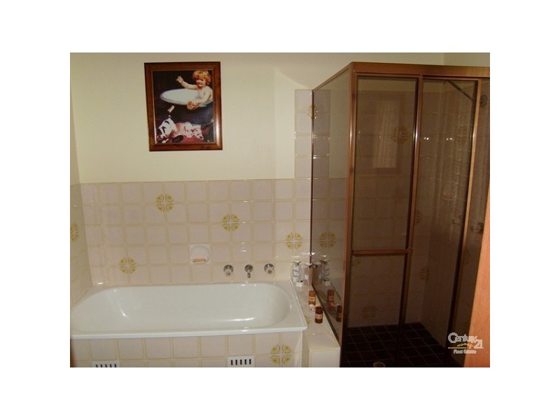 1 Geordie St, Killingworth NSW 2278