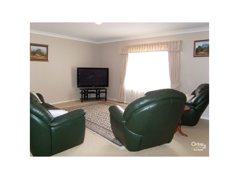 6a Bayview St, Warners Bay NSW 2282