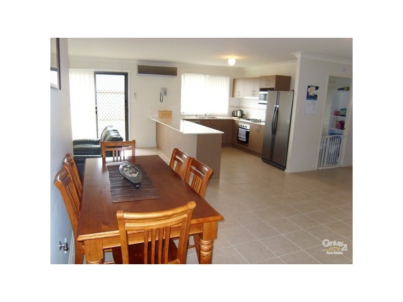 5 Tianie Street, Cameron Park NSW 2285