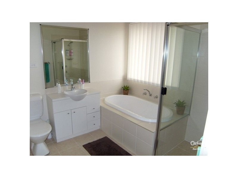 5 Tianie Street, Cameron Park NSW 2285