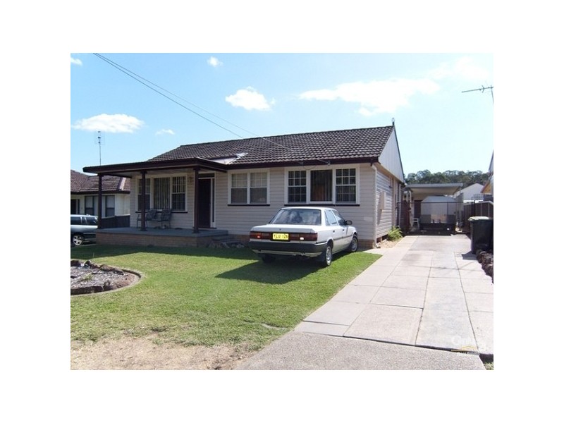 14 Raggatt Crescent, Edgeworth NSW 2285