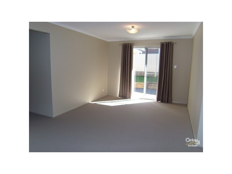 20 Billabong Drive, Cameron Park NSW 2285