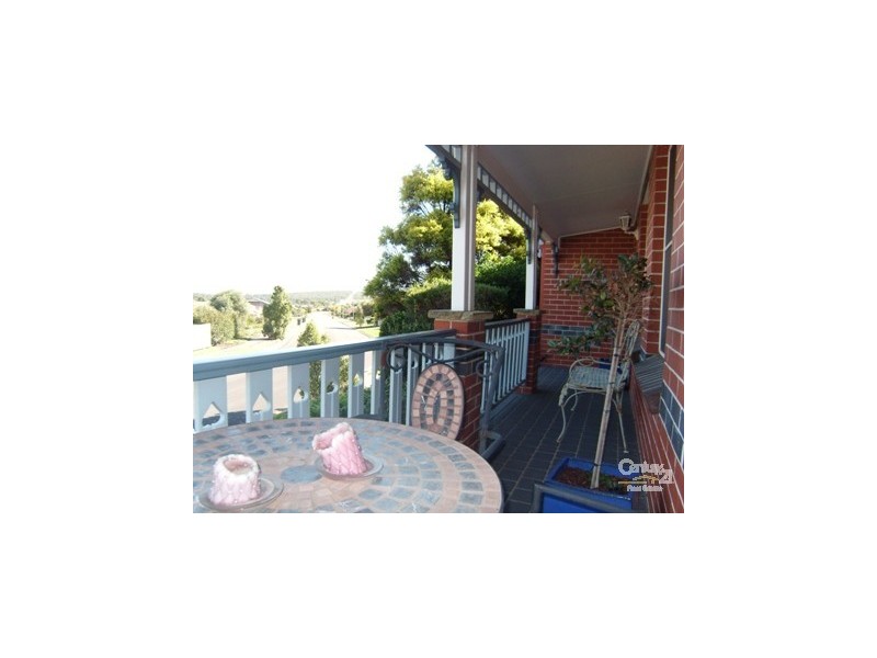 77 Harris St, Cameron Park NSW 2285