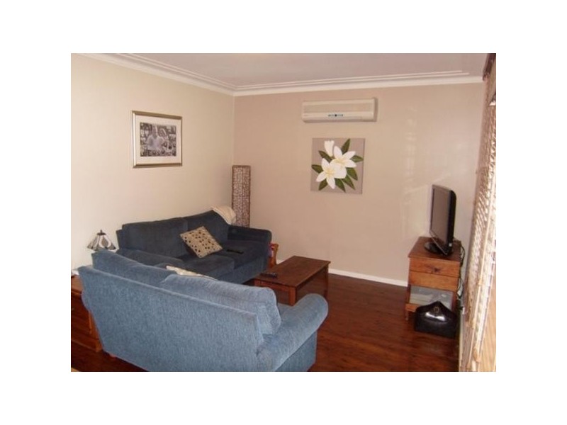15 Kullaroo Road, Kahibah NSW 2290
