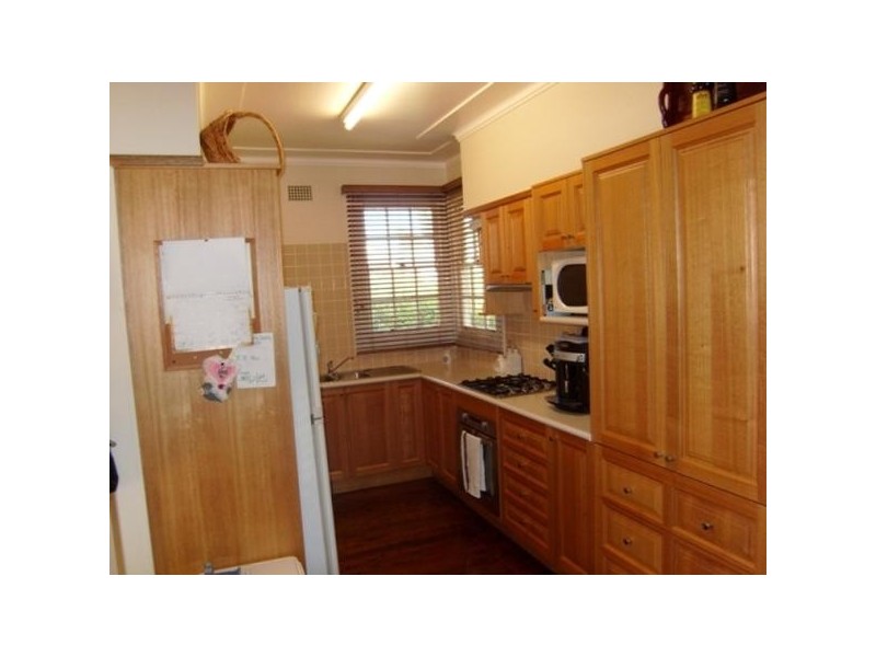 15 Kullaroo Road, Kahibah NSW 2290