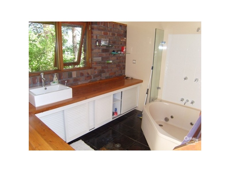 78 Graham St, Glendale NSW 2285