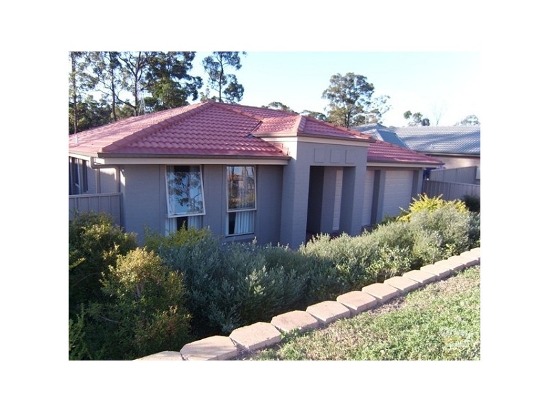 162 NorthLakes Dr, Cameron Park NSW 2285