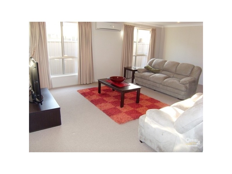 162 NorthLakes Dr, Cameron Park NSW 2285