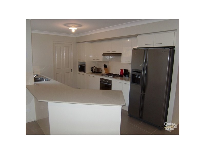 162 NorthLakes Dr, Cameron Park NSW 2285
