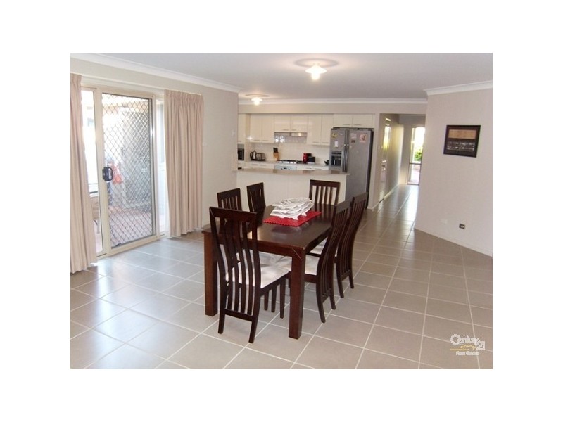162 NorthLakes Dr, Cameron Park NSW 2285