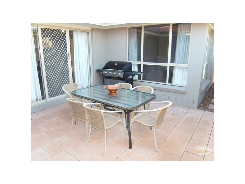 162 NorthLakes Dr, Cameron Park NSW 2285
