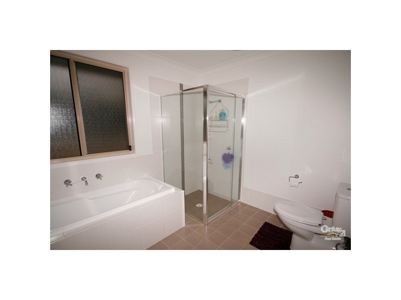 162 NorthLakes Dr, Cameron Park NSW 2285