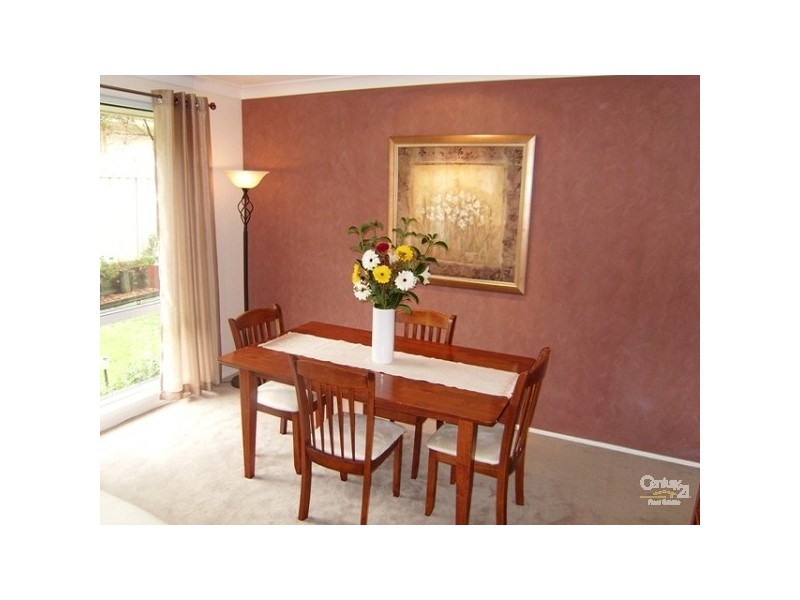 6 Hoya Close, Cameron Park NSW 2285