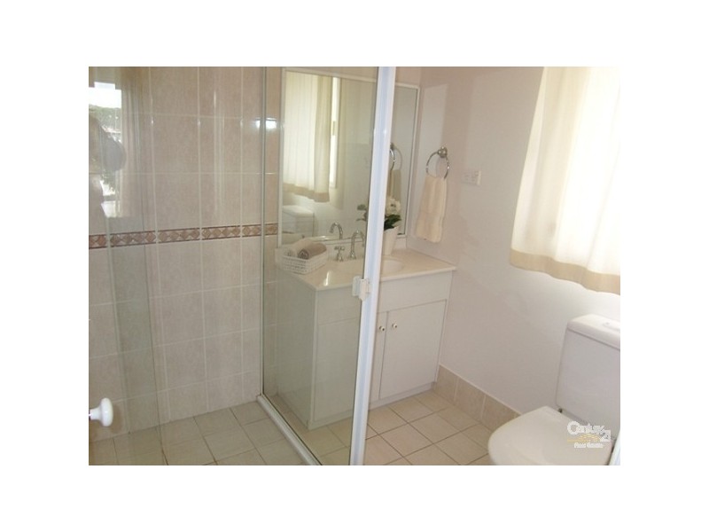 6 Hoya Close, Cameron Park NSW 2285