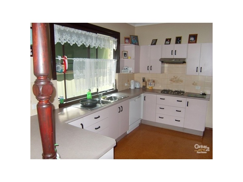 42 Charlton St, Barnsley NSW 2278